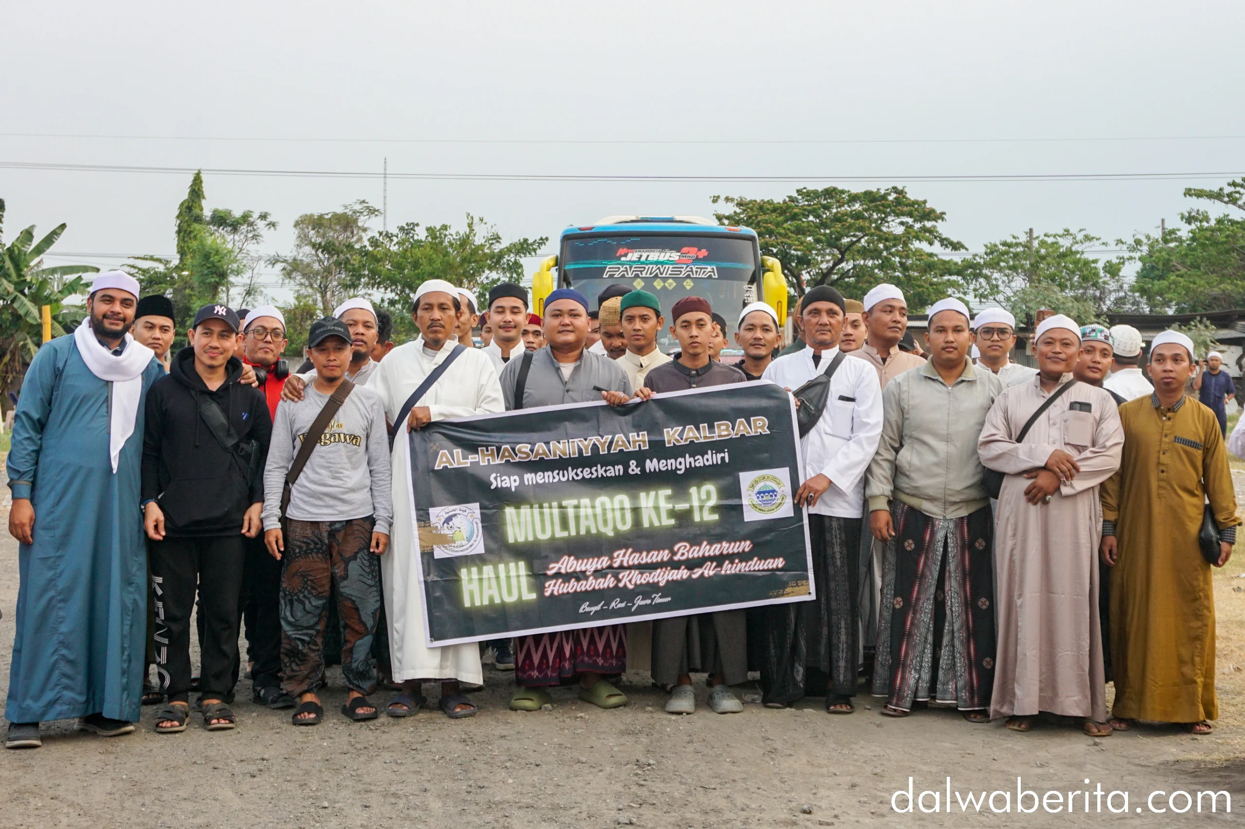 Rombongan Peserta Multaqo dari Pontianak