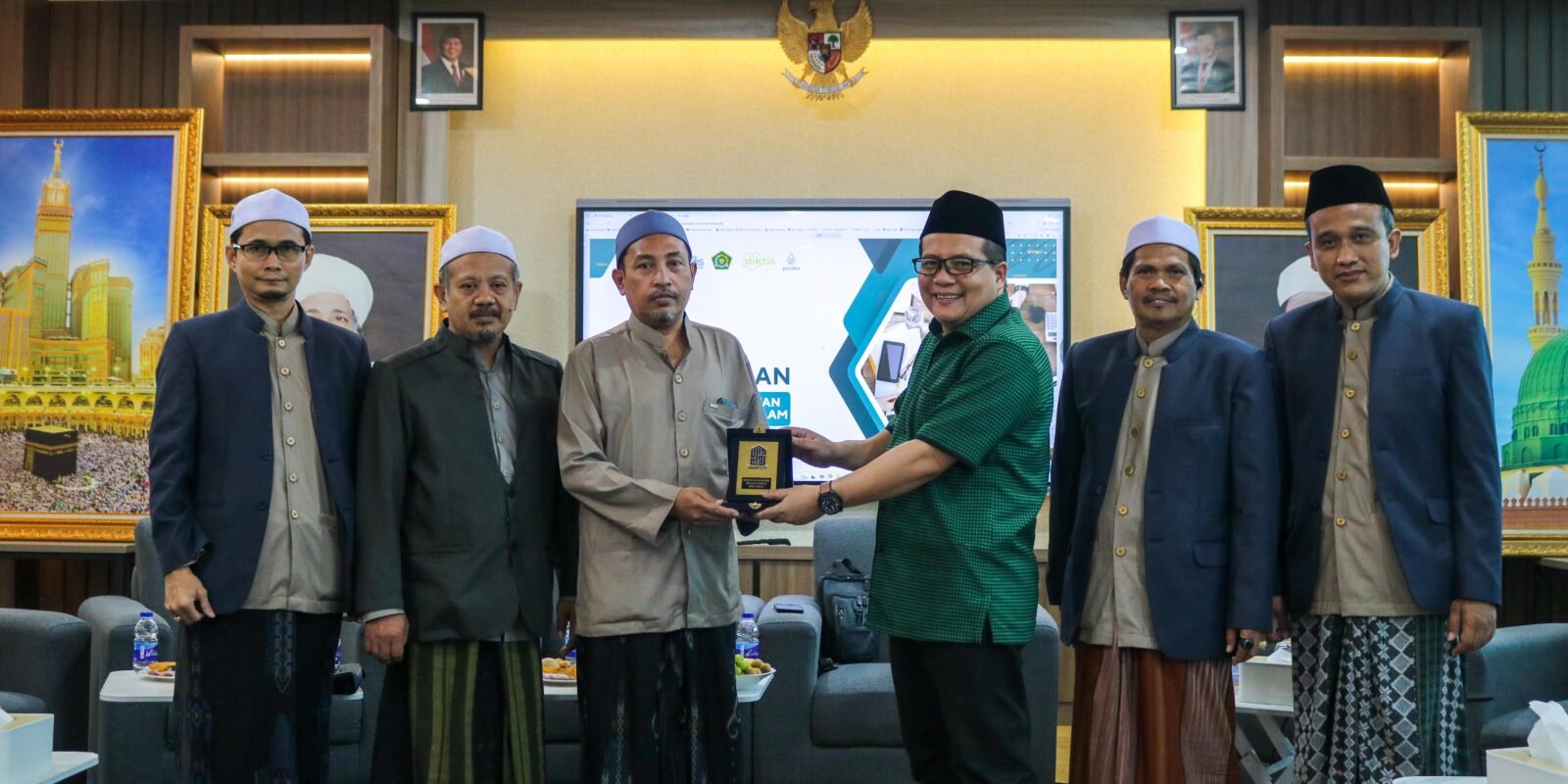 Sosialisasi Kasubdit Ketenagaan Direktorat PTKI ke UII Dalwa