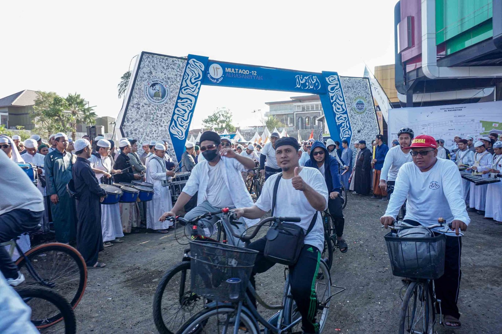 Para Alumni tampak antusias ikuti gowes akbar