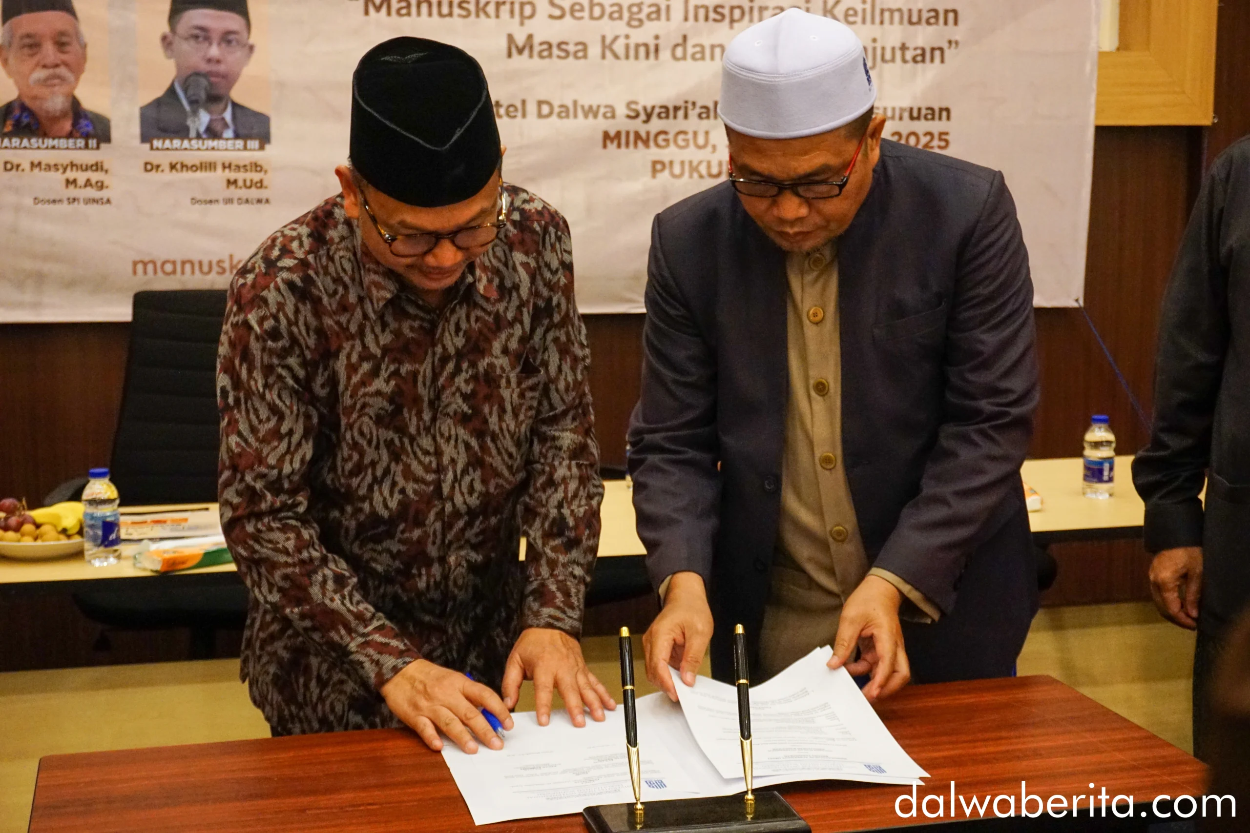 Kerja Sama UII Dalwa dengan Manuskripedia