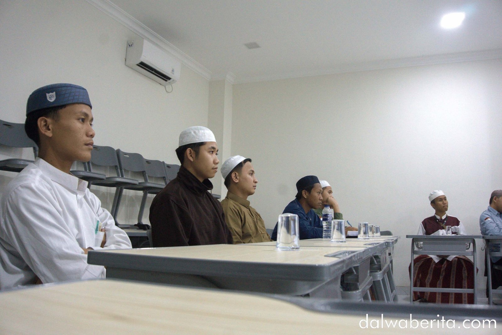 Para peserta akademi MC 