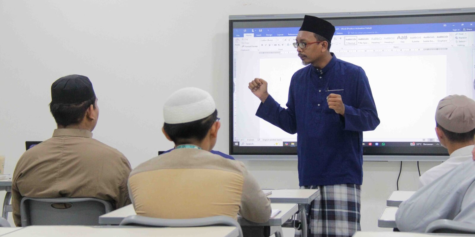 Stop Joki Skripsi, HMPS PAI Gelar Pelatihan Microsoft Word sebagai Solusi