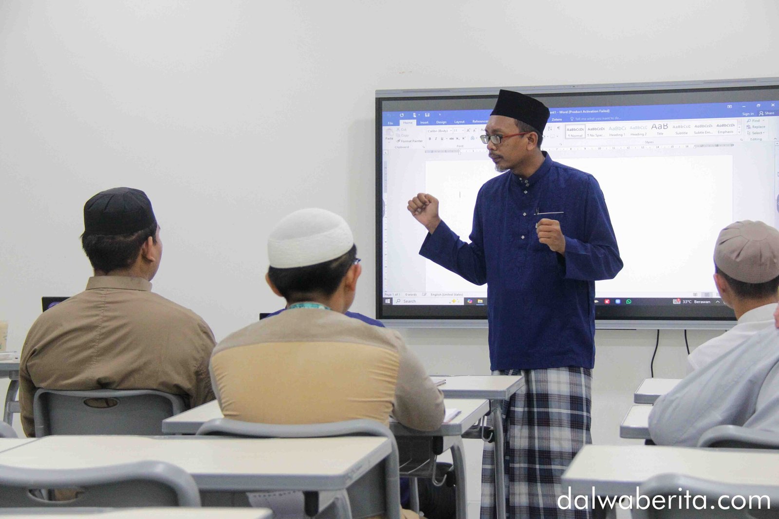 Stop Joki Skripsi, HMPS PAI Gelar Pelatihan Microsoft Word sebagai Solusi