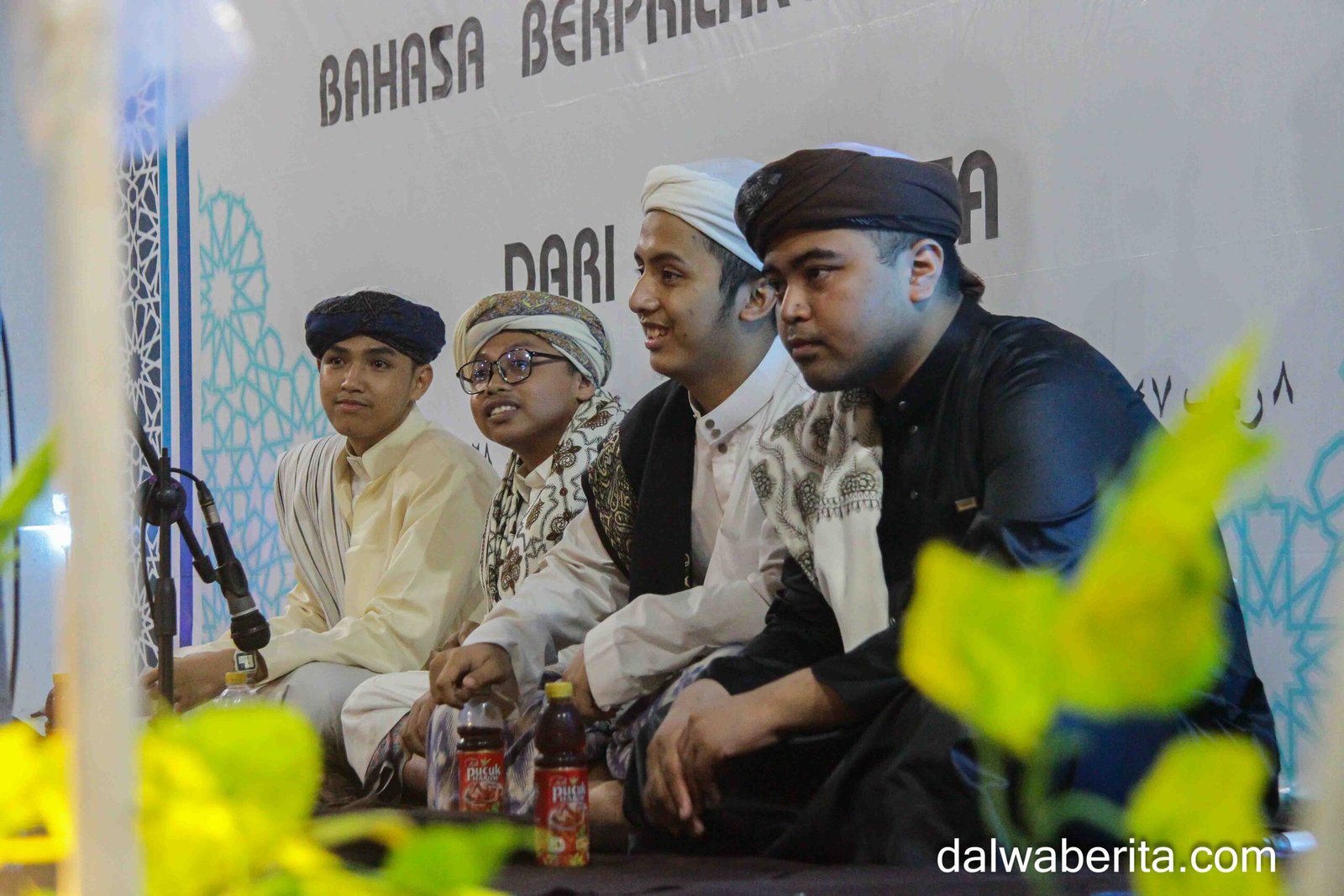 Muhadhoroh Maidan Dalwa: Ajak Dakwah Dengan Perilaku